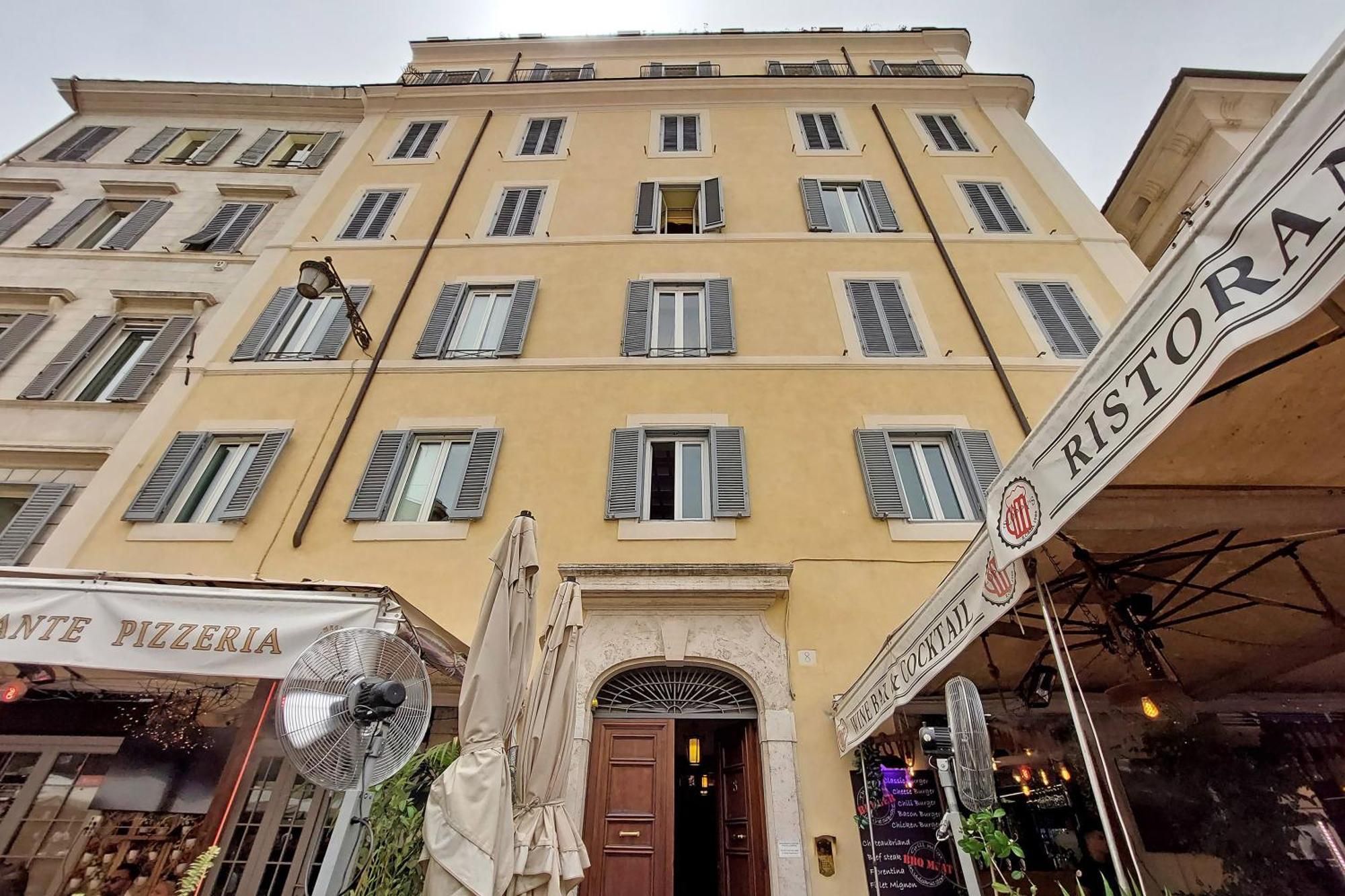 Ych-Magnifica Residenza A Campo De Fiori Apartment Rome Exterior photo